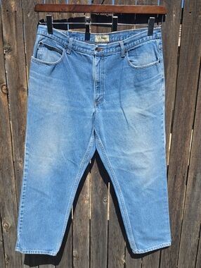 Vintage L.L. Bean Men's Light Blue Relaxed Classic Fit Jeans 100% Cotton 40x29